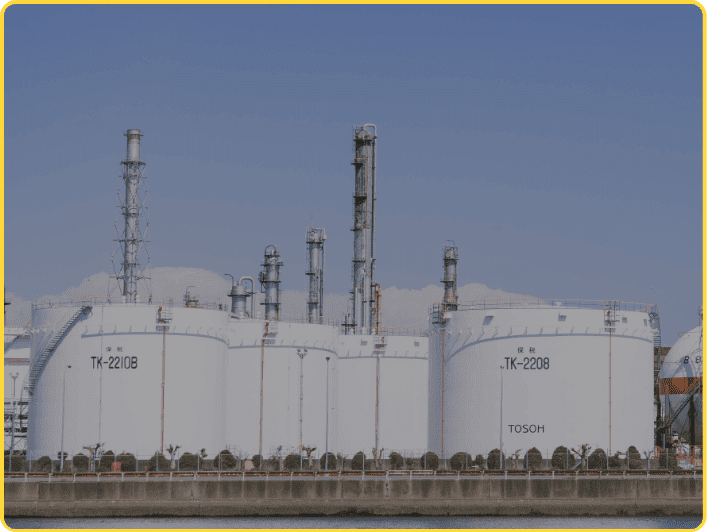 石油化学工場の日常保全業務